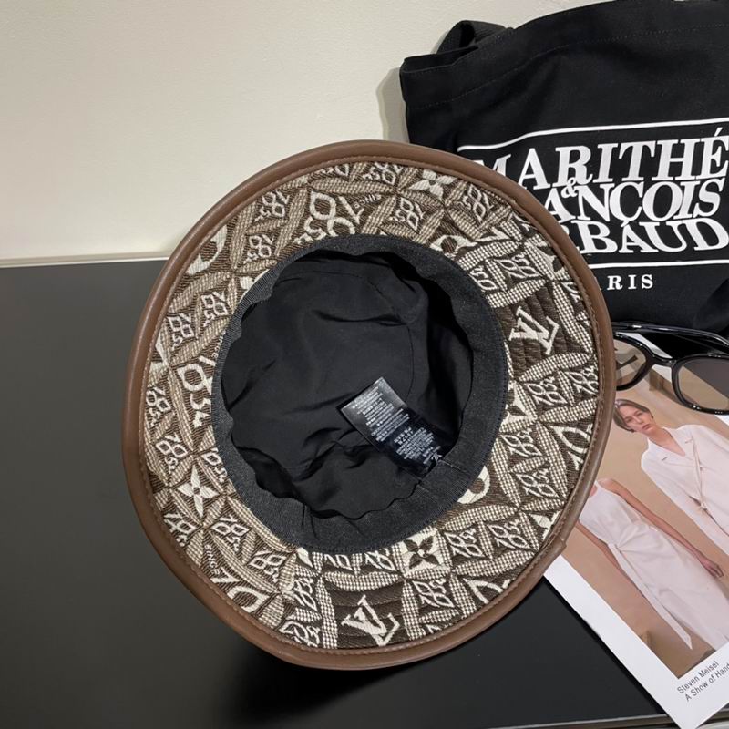 LV hat (35)